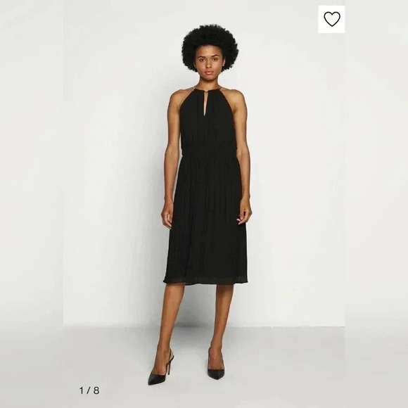 Michael Kors Women’s Black Gold Chain Sleeveless Knit Cocktail Dress Sz 0 - Picture 1 of 13